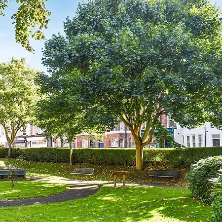 St Martins Square 3 Scarborough