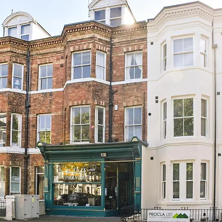 Holiday home St Martins Square 3 *